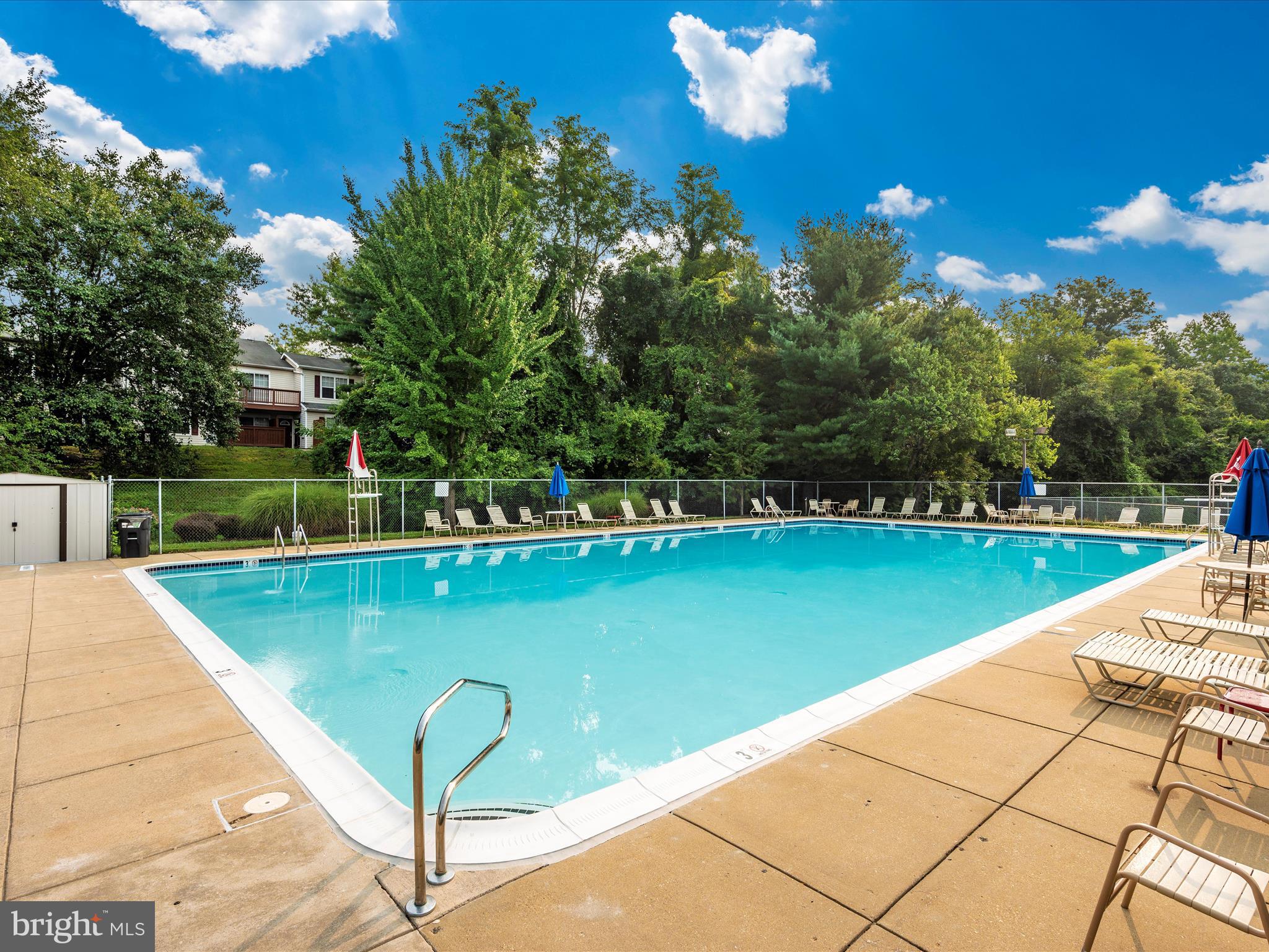 GLENSFORD CONDO - Residential