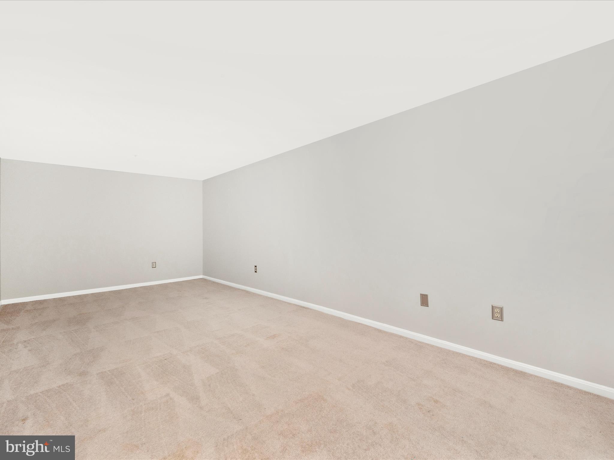 GLENSFORD CONDO - Residential