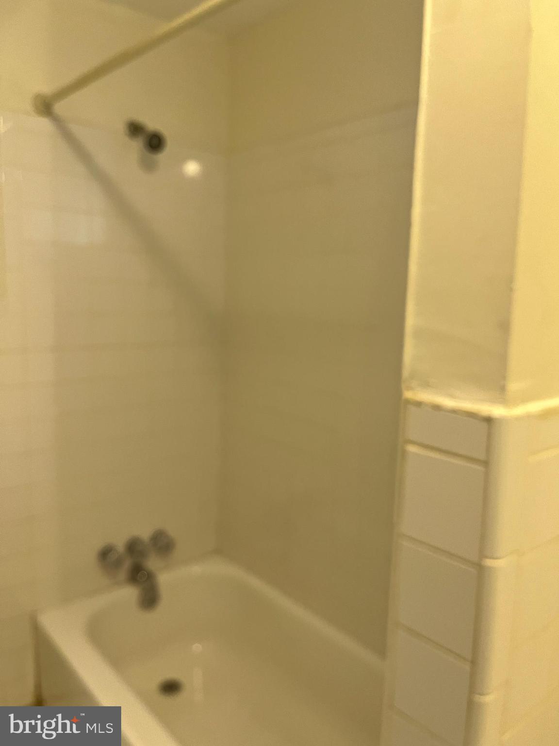 GRAYS FERRY - Residential Lease