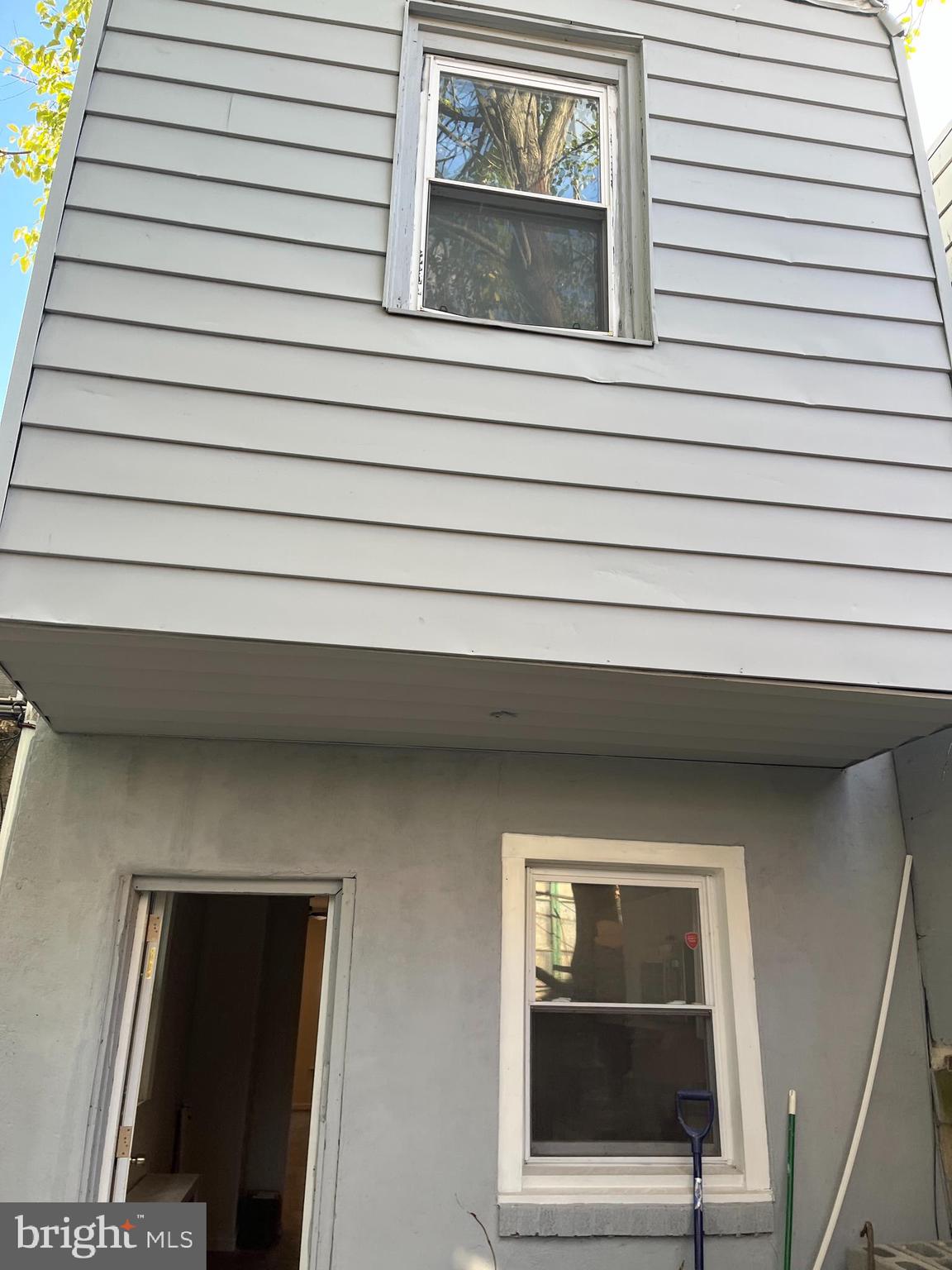 GRAYS FERRY - Residential Lease