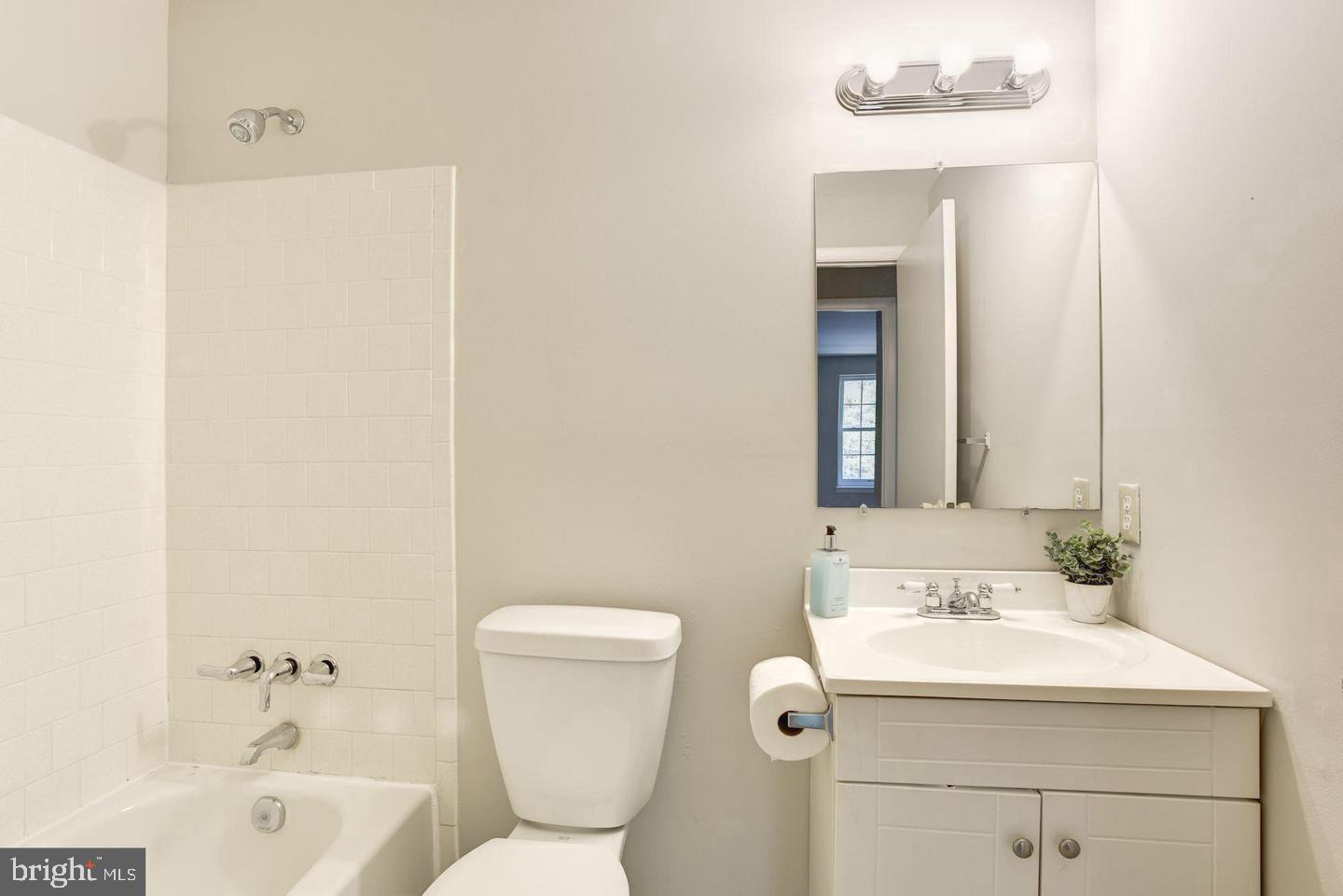 HICKORY RIDGE - Residential