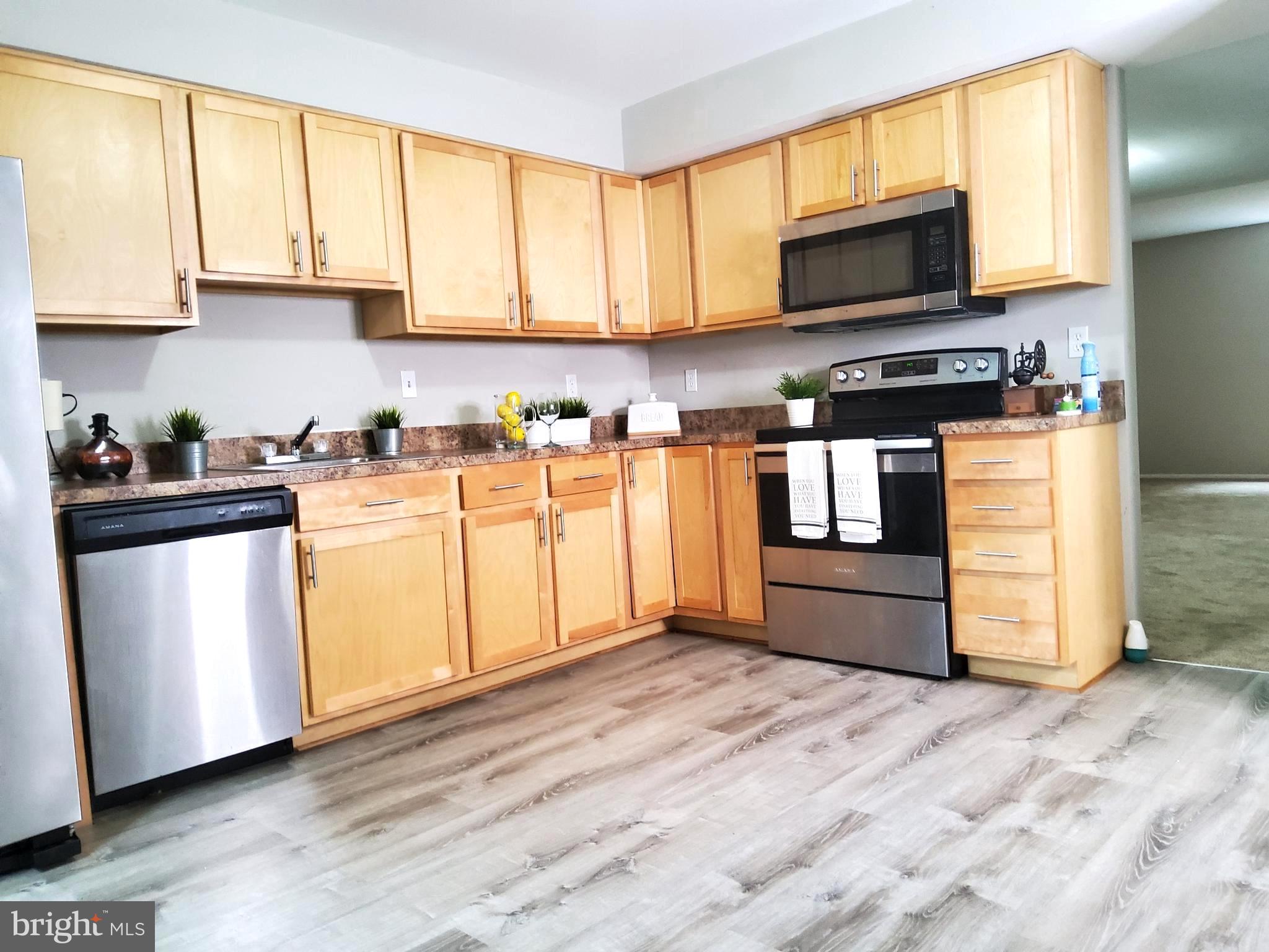 HICKORY RIDGE - Residential