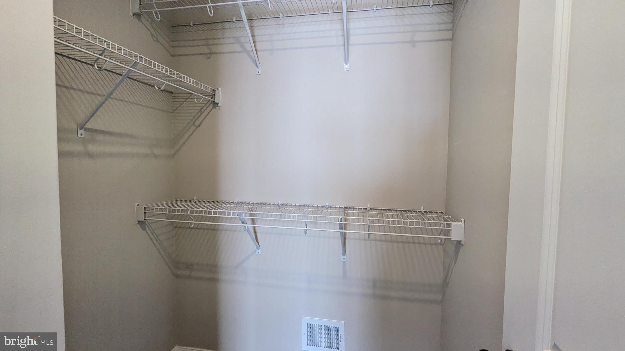 SHENANDOAH SPRINGS - Residential Lease