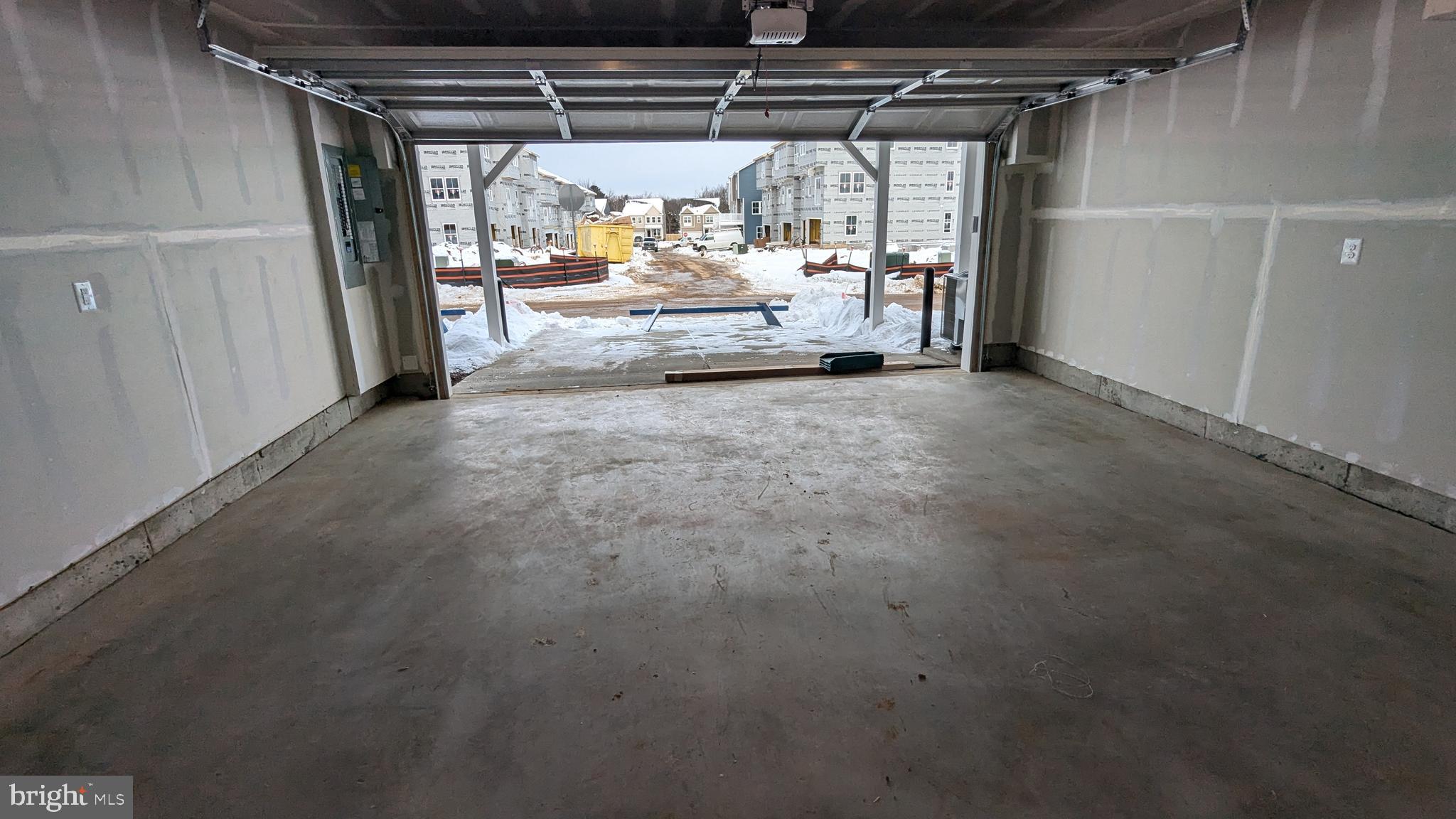 SHENANDOAH SPRINGS - Residential Lease