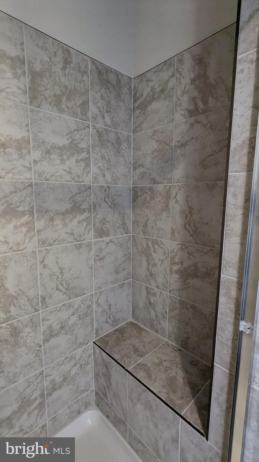 SHENANDOAH SPRINGS - Residential Lease