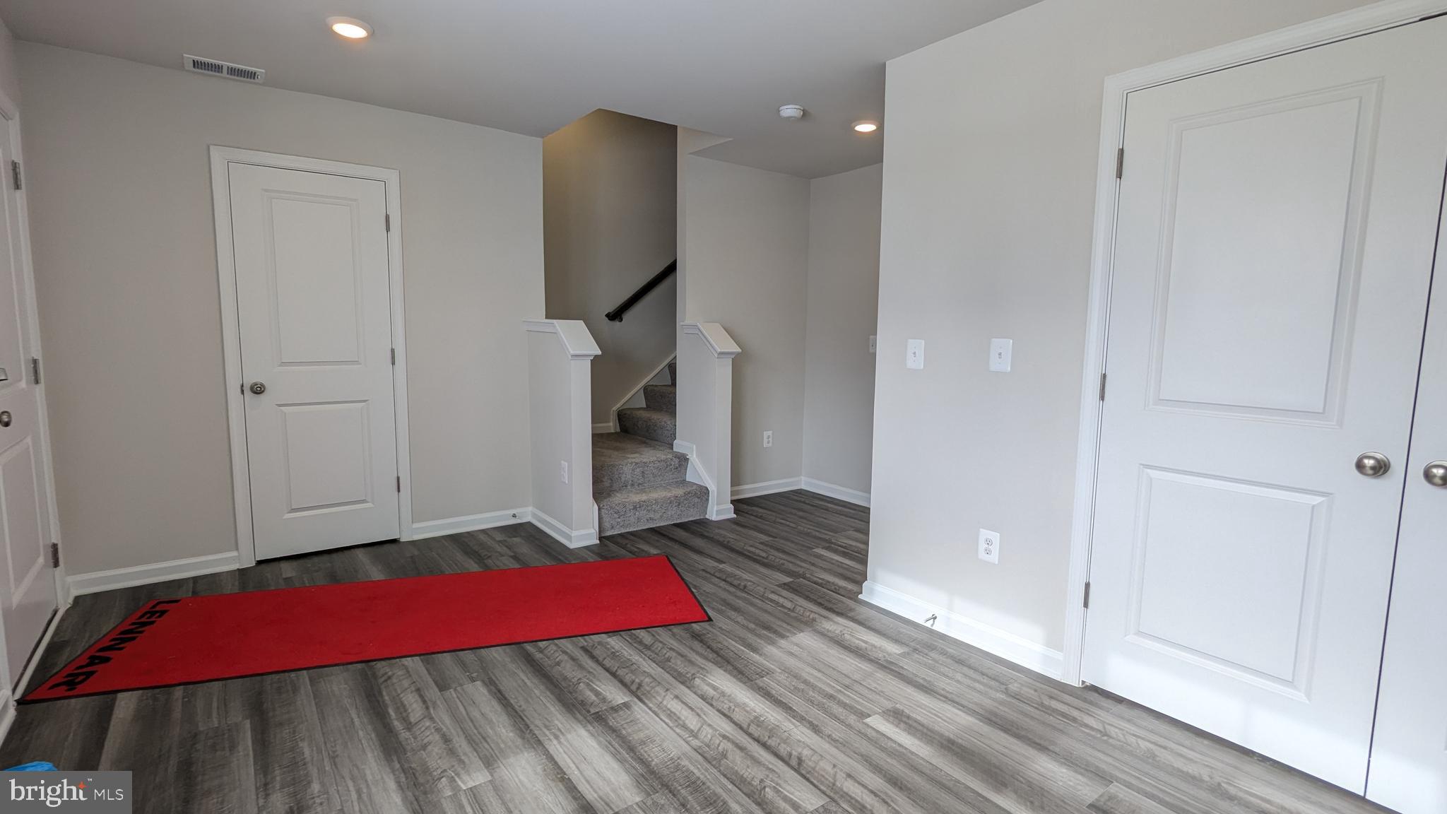 SHENANDOAH SPRINGS - Residential Lease