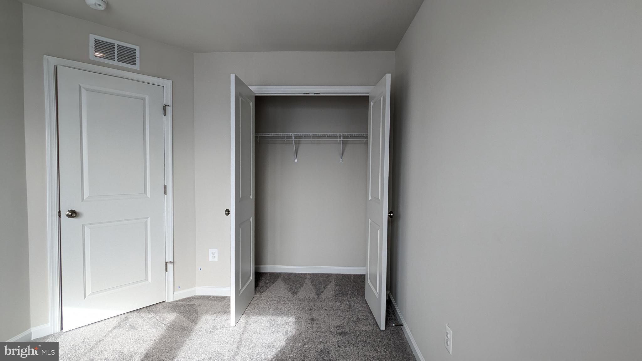 SHENANDOAH SPRINGS - Residential Lease