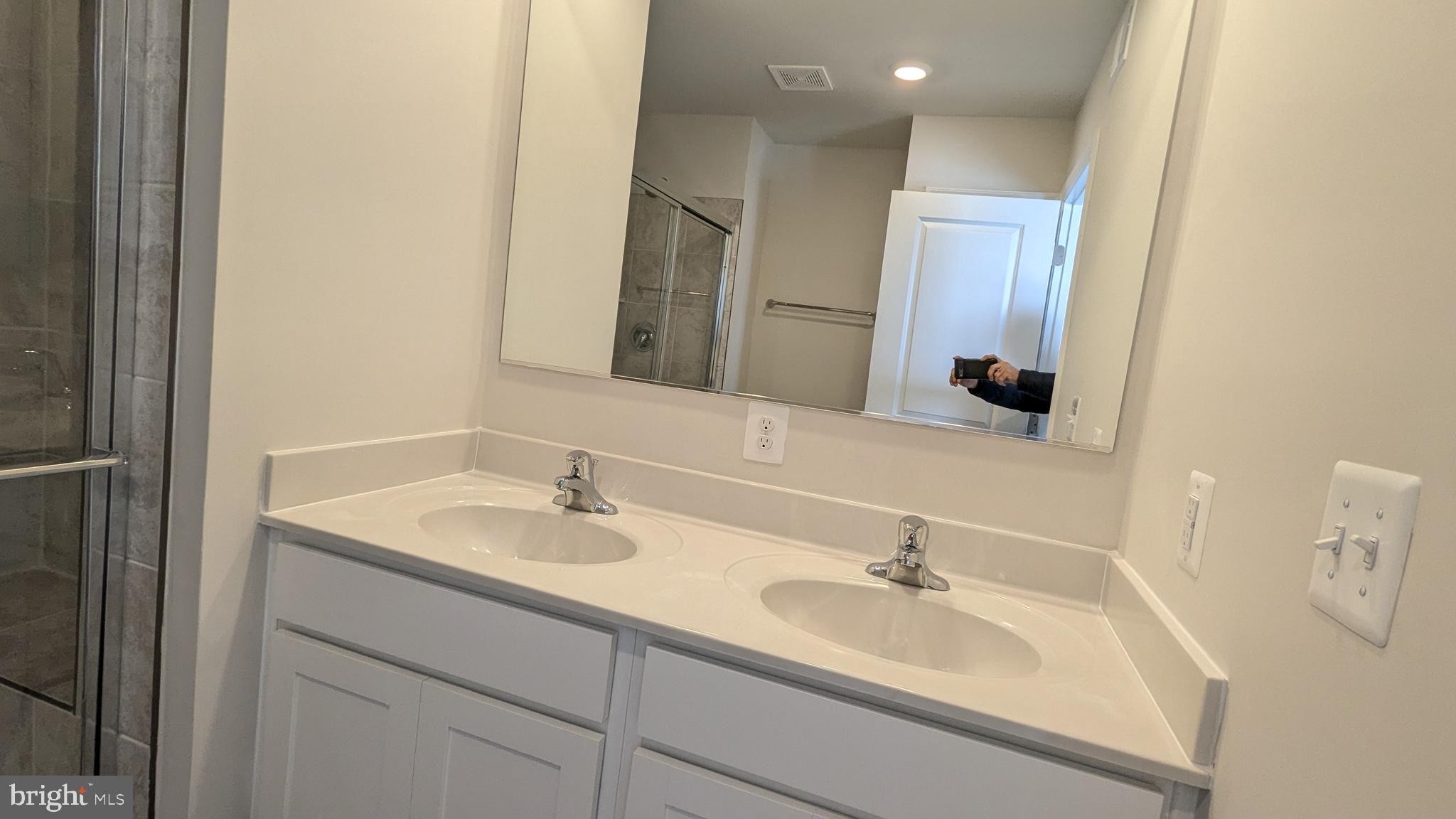 SHENANDOAH SPRINGS - Residential Lease