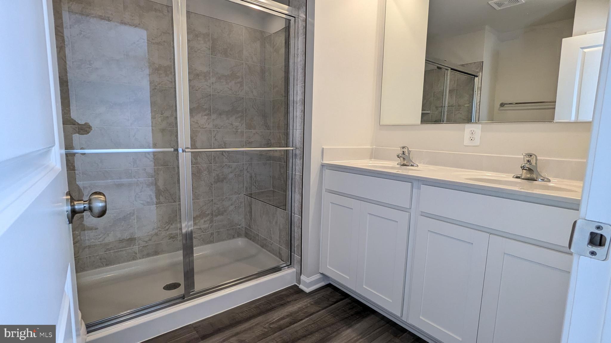 SHENANDOAH SPRINGS - Residential Lease