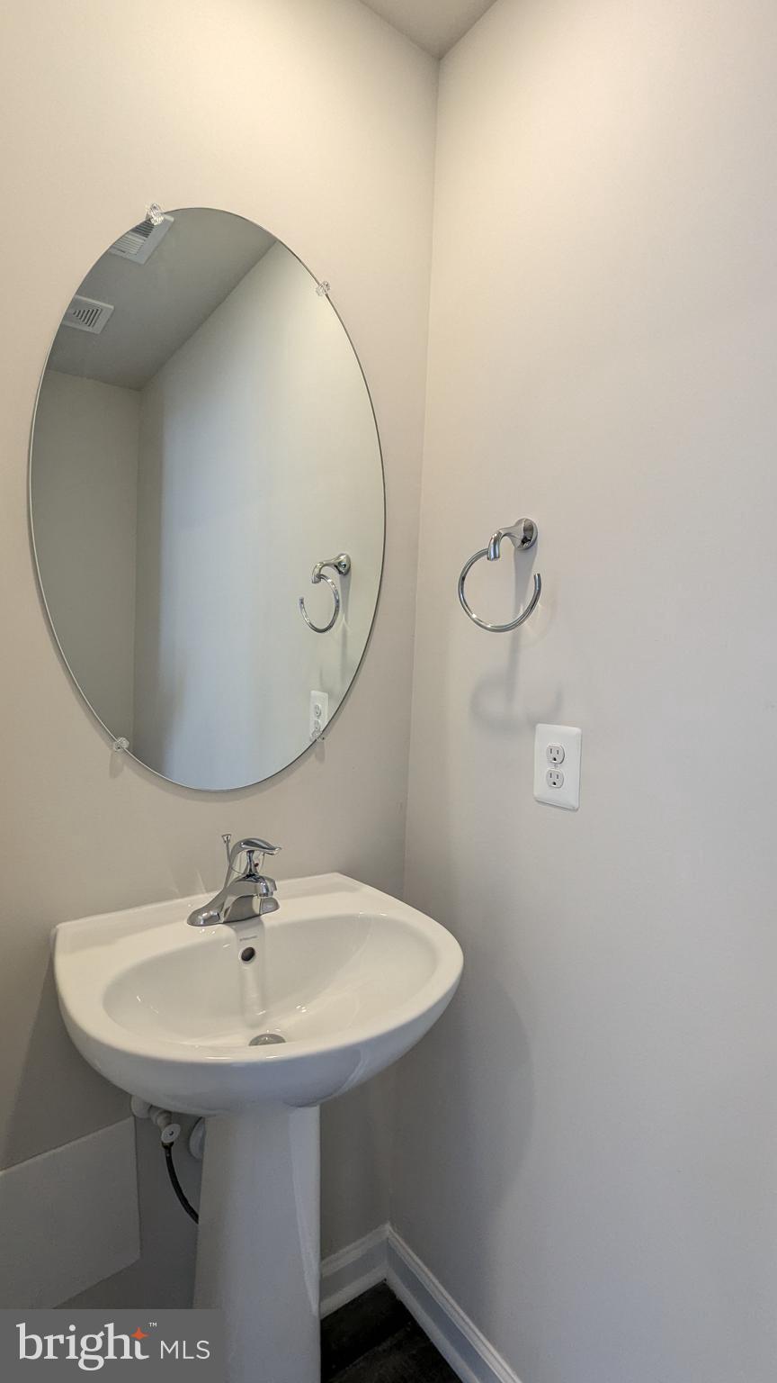 SHENANDOAH SPRINGS - Residential Lease