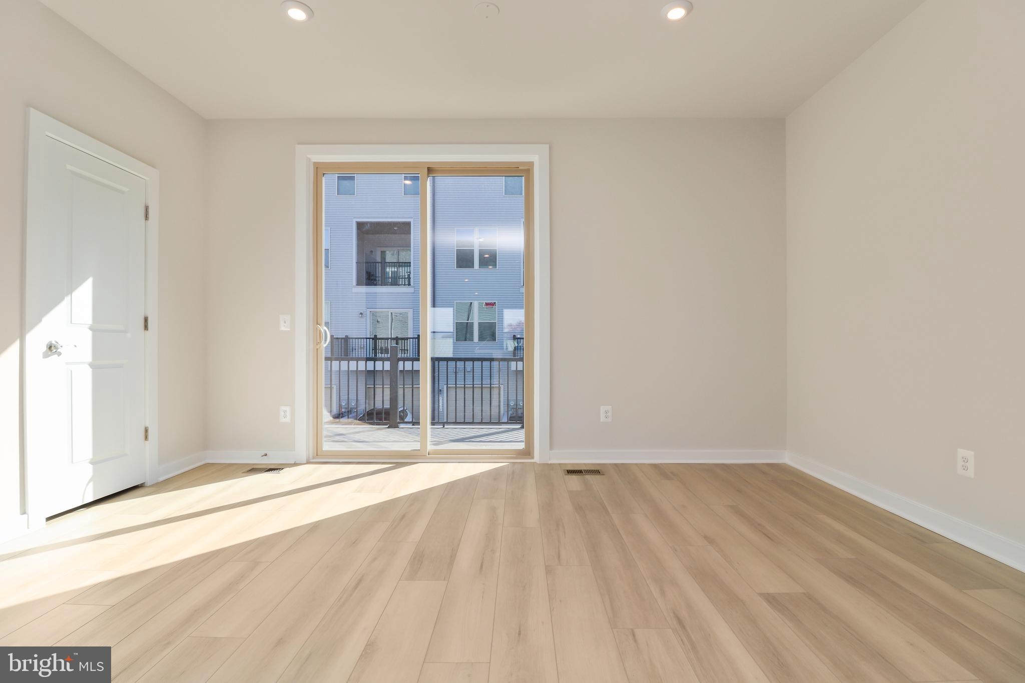 PARK PLACE - Residential Lease