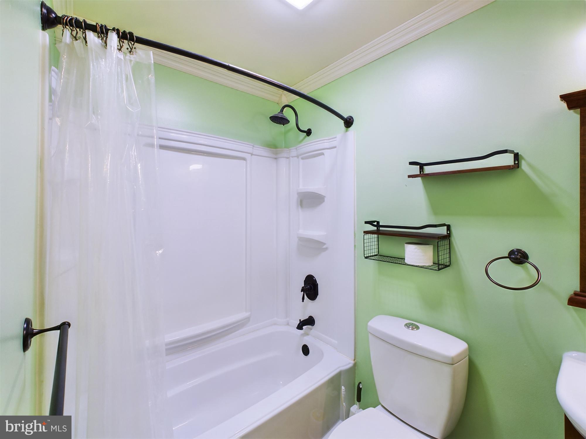 SYLVAN GROVE - Residential Lease