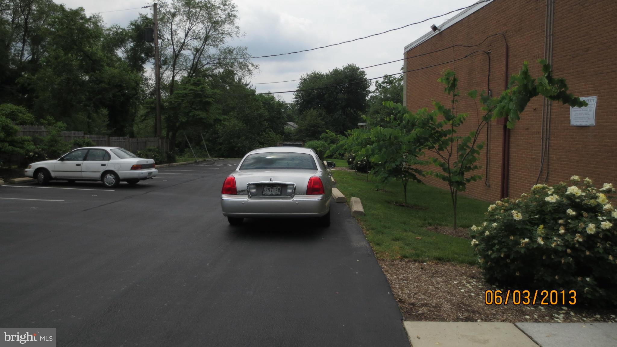 LAKE WALKER - Residential Lease