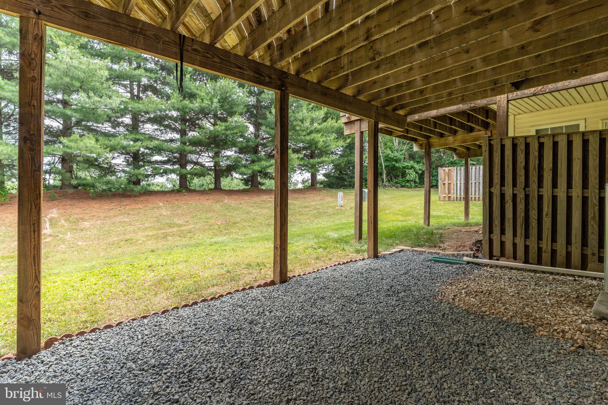 BLOOMS CROSSING - Residential