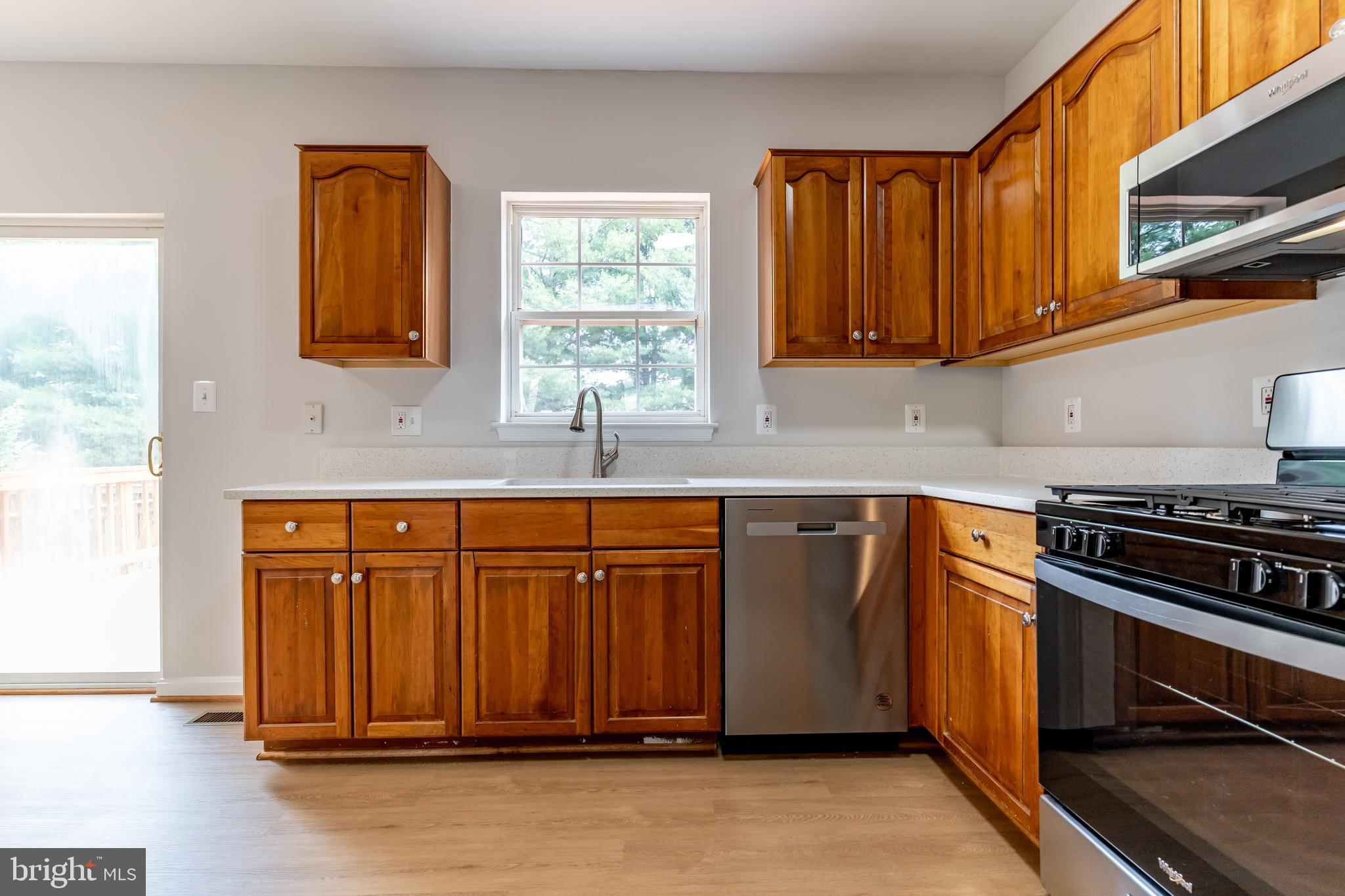 BLOOMS CROSSING - Residential