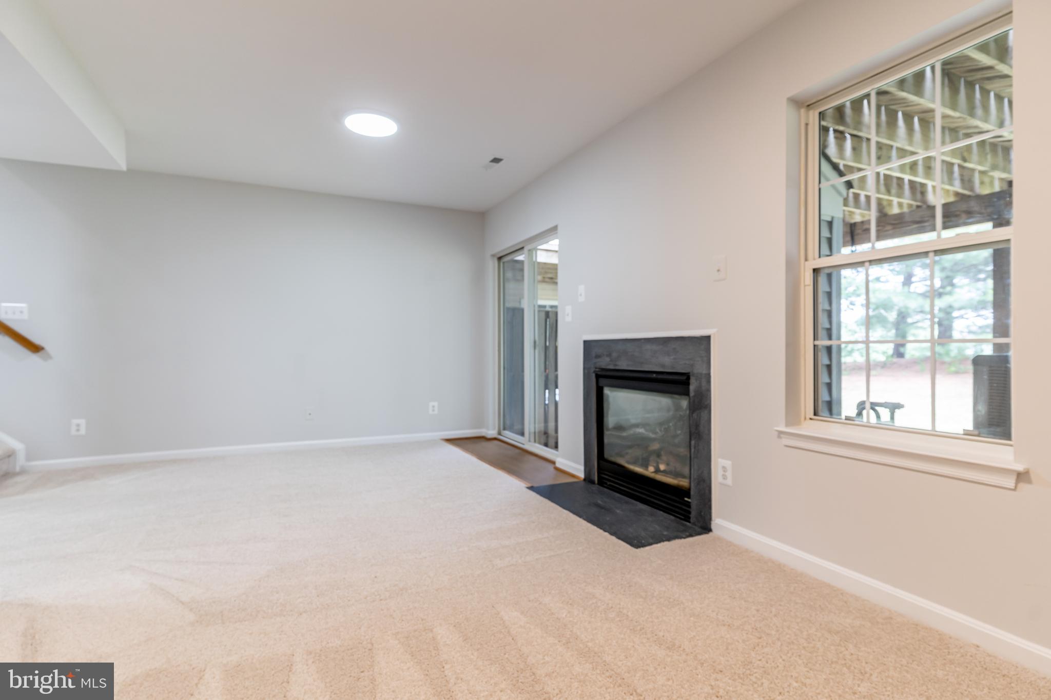 BLOOMS CROSSING - Residential