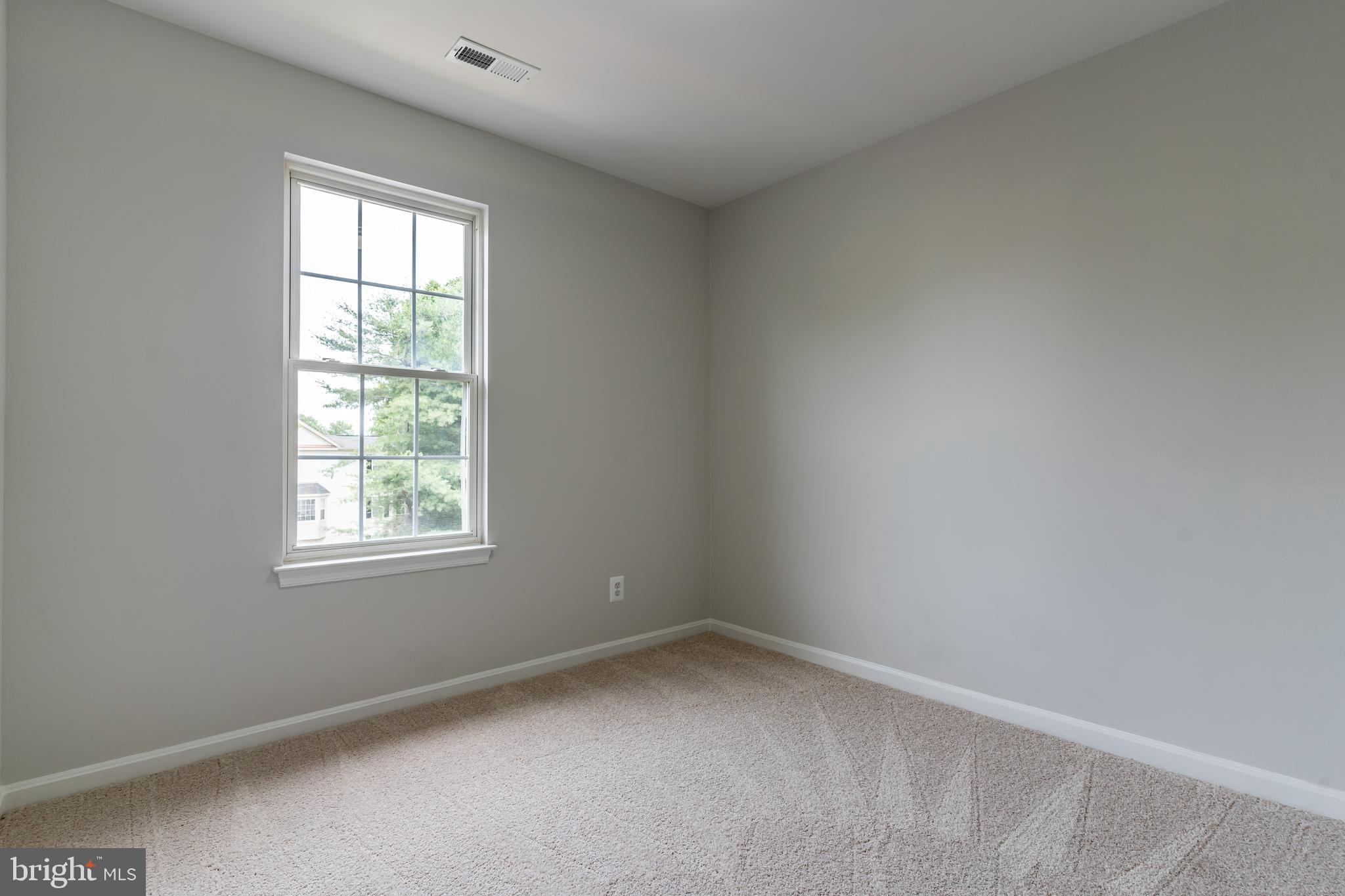 BLOOMS CROSSING - Residential