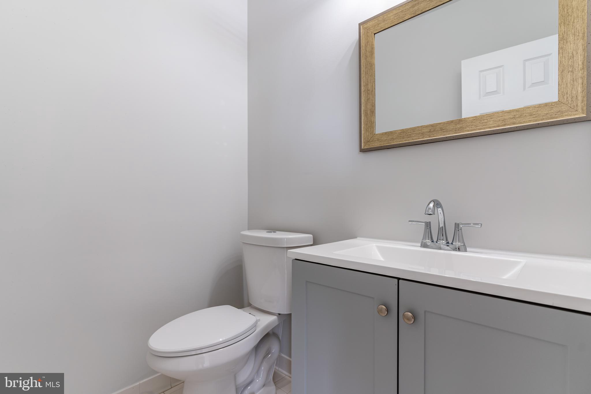 BLOOMS CROSSING - Residential