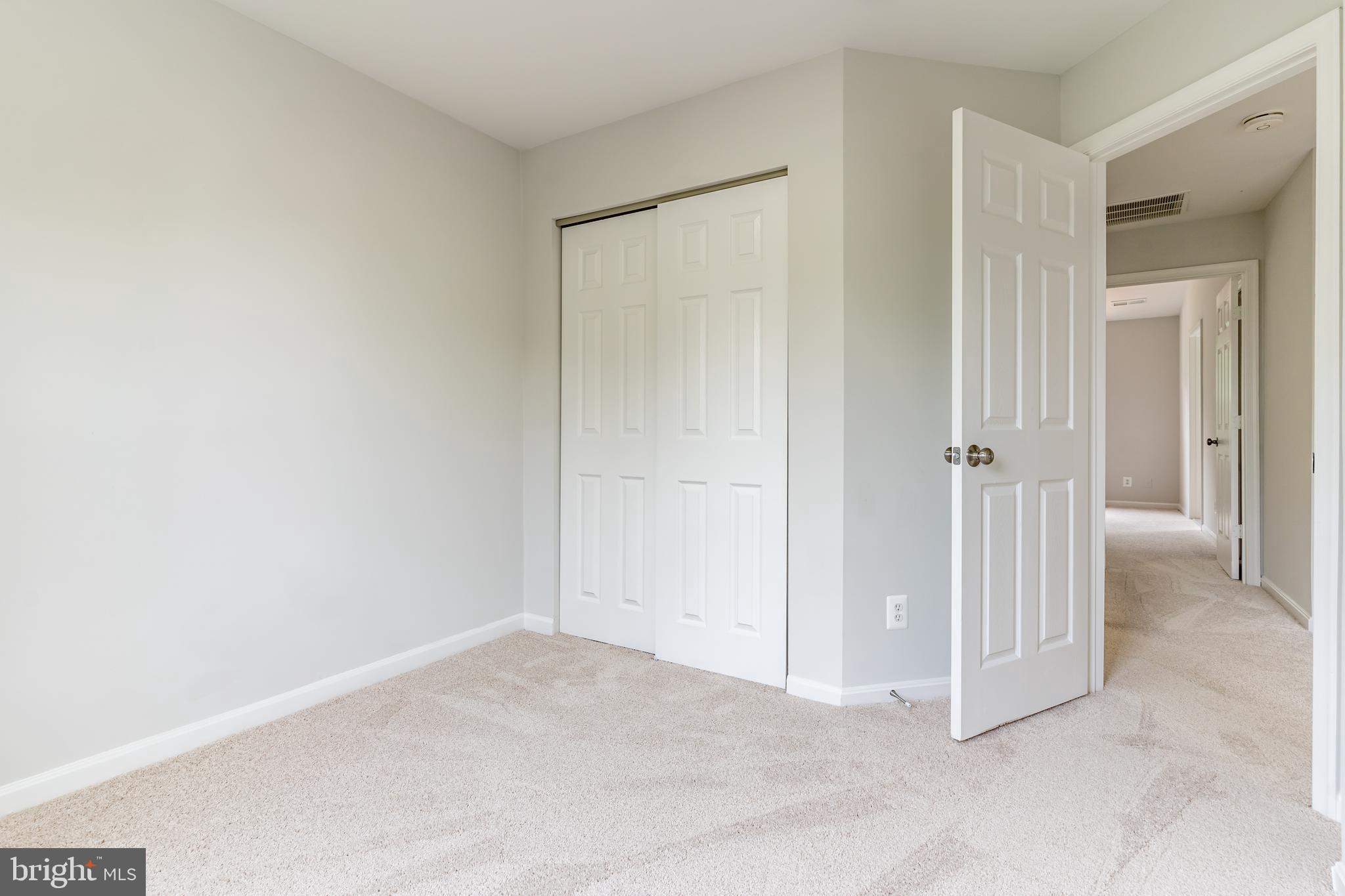 BLOOMS CROSSING - Residential