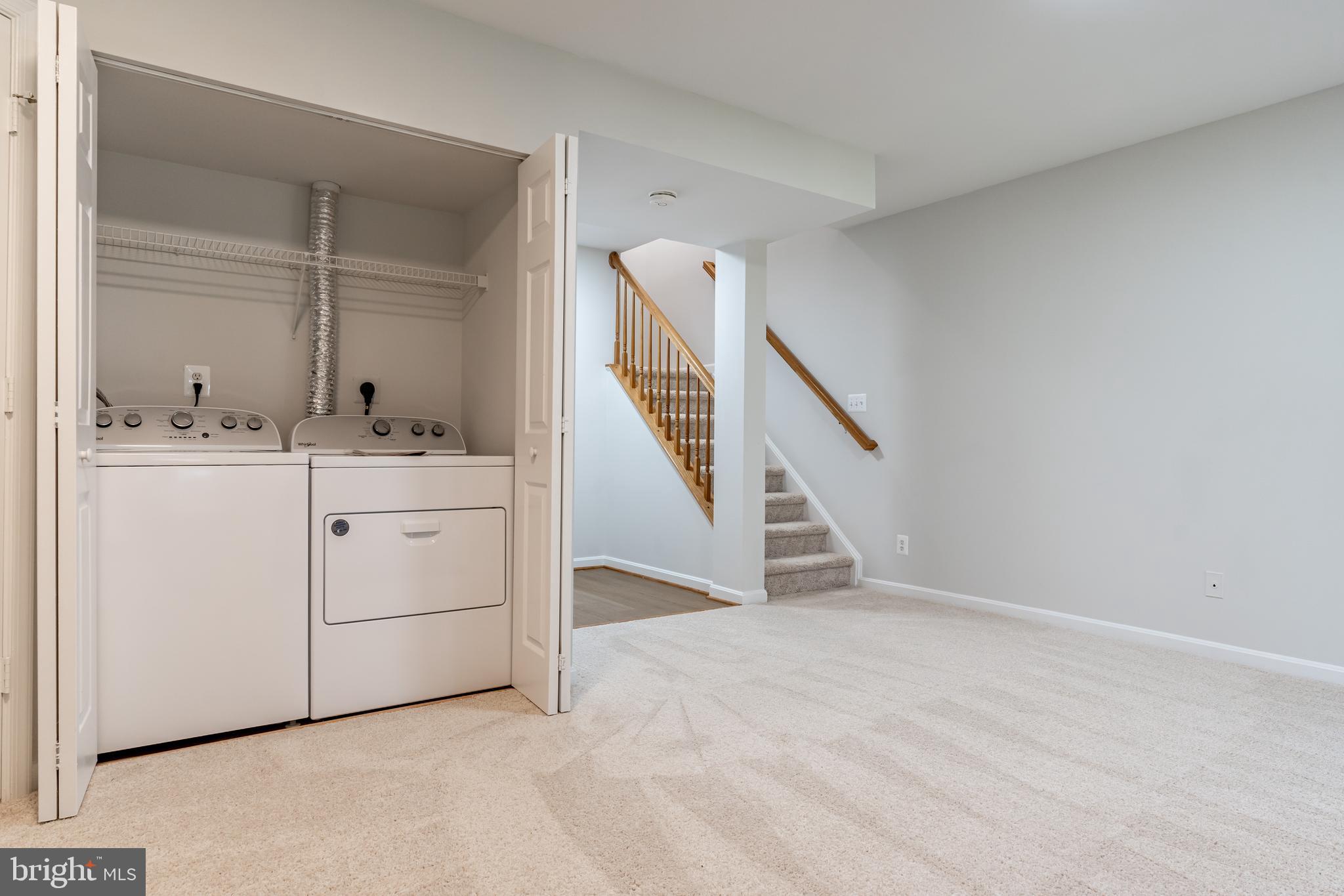 BLOOMS CROSSING - Residential