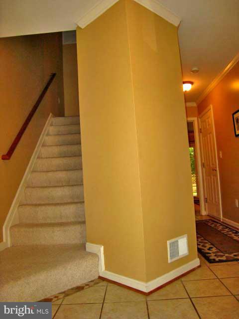 WOODS LANDING - Residential Lease