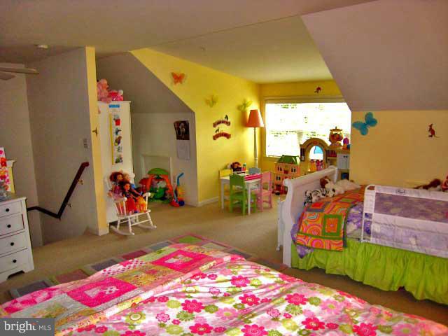 WOODS LANDING - Residential Lease