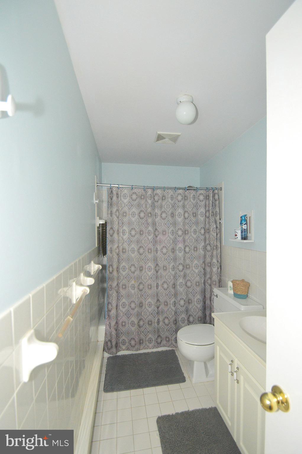 COOLFONT MOUNTAINSIDE - Residential