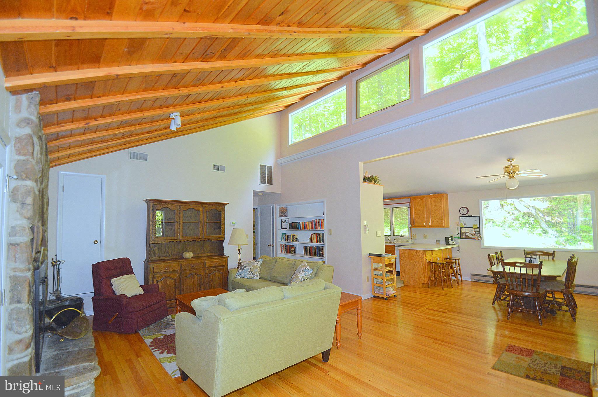 COOLFONT MOUNTAINSIDE - Residential