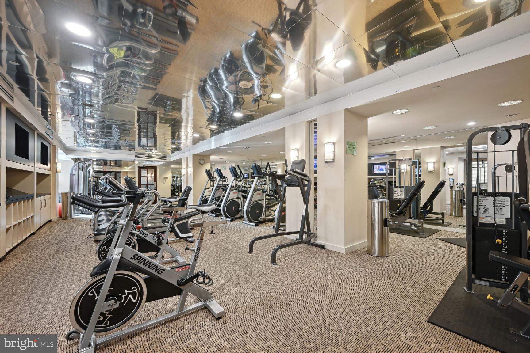 GALLERY AT WHITE FLINT - Residential