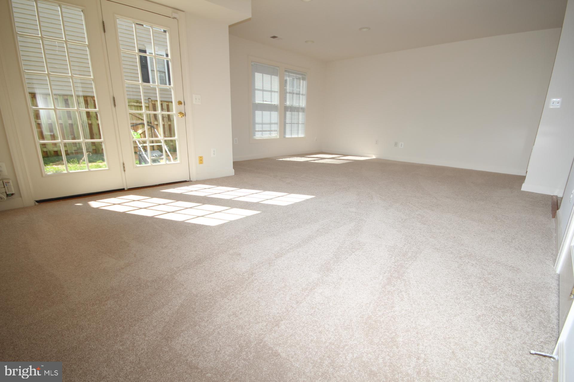 LORTON STATION - Residential Lease