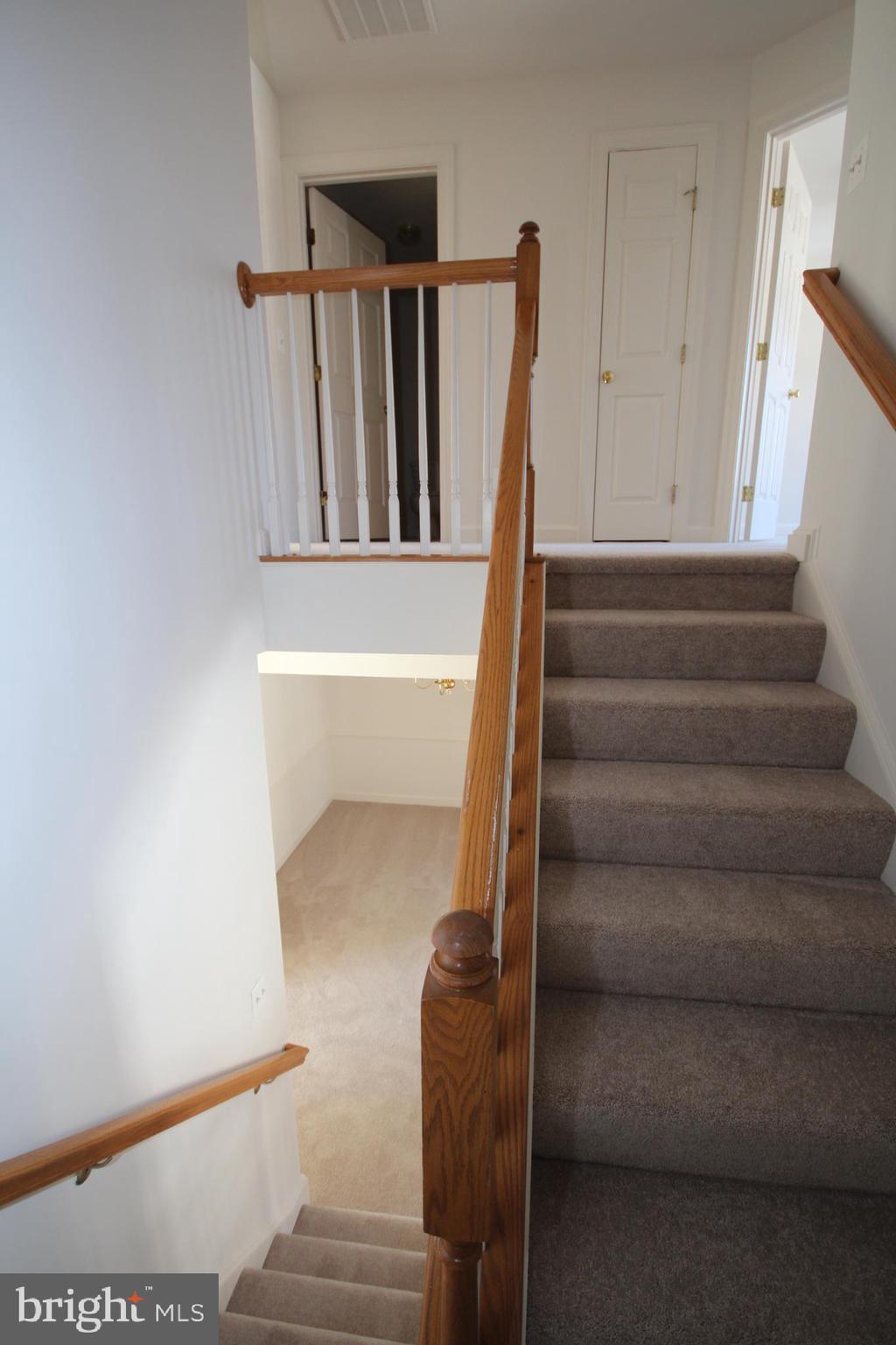 LORTON STATION - Residential Lease