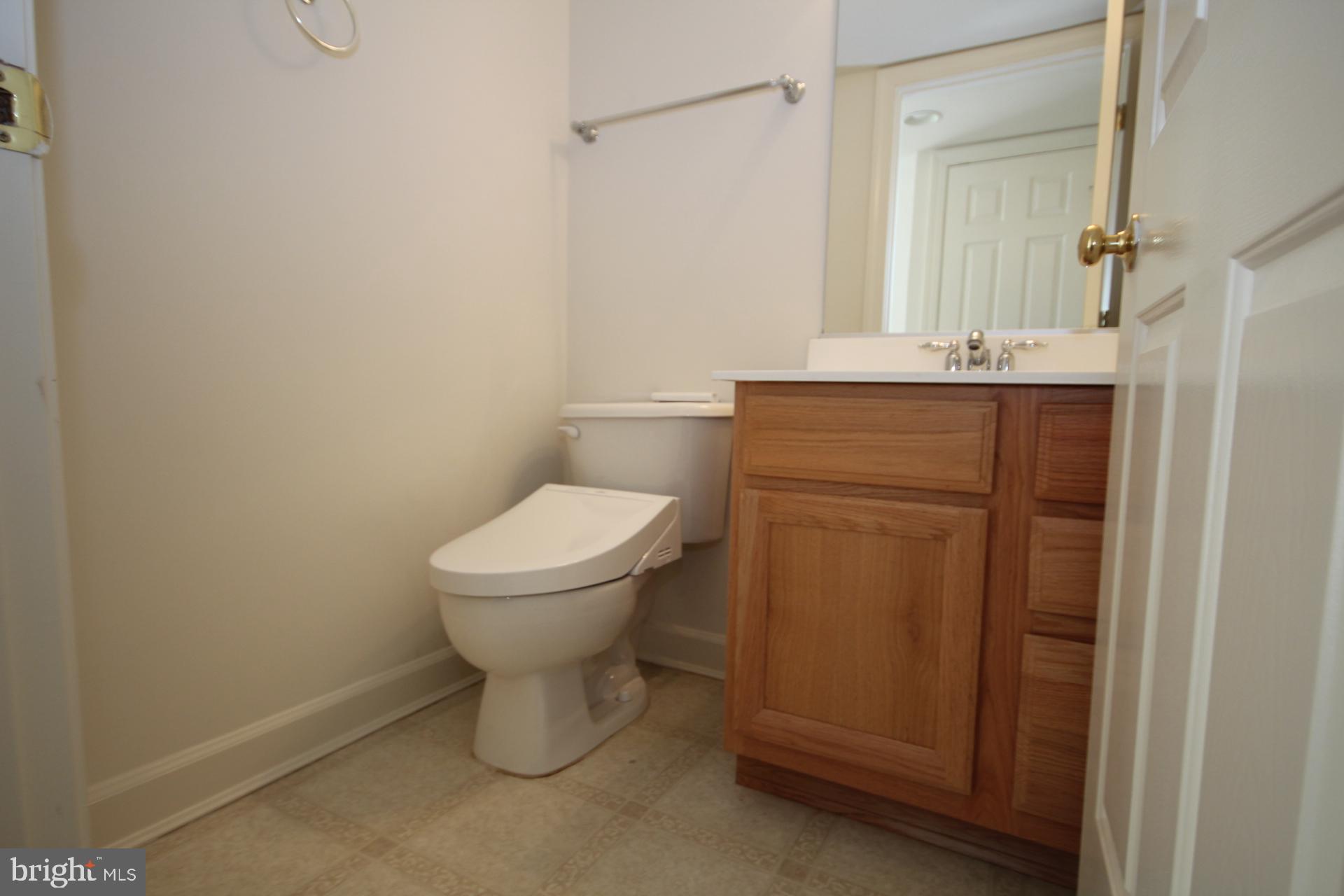 LORTON STATION - Residential Lease