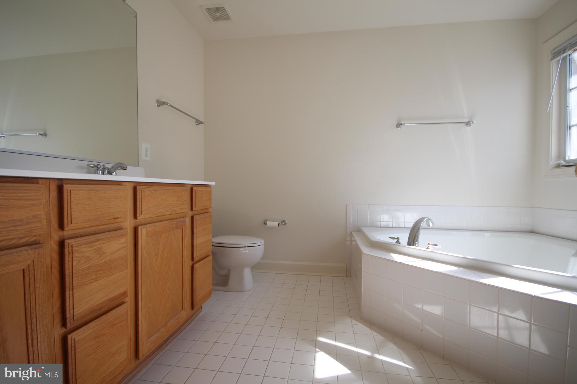 LORTON STATION - Residential Lease