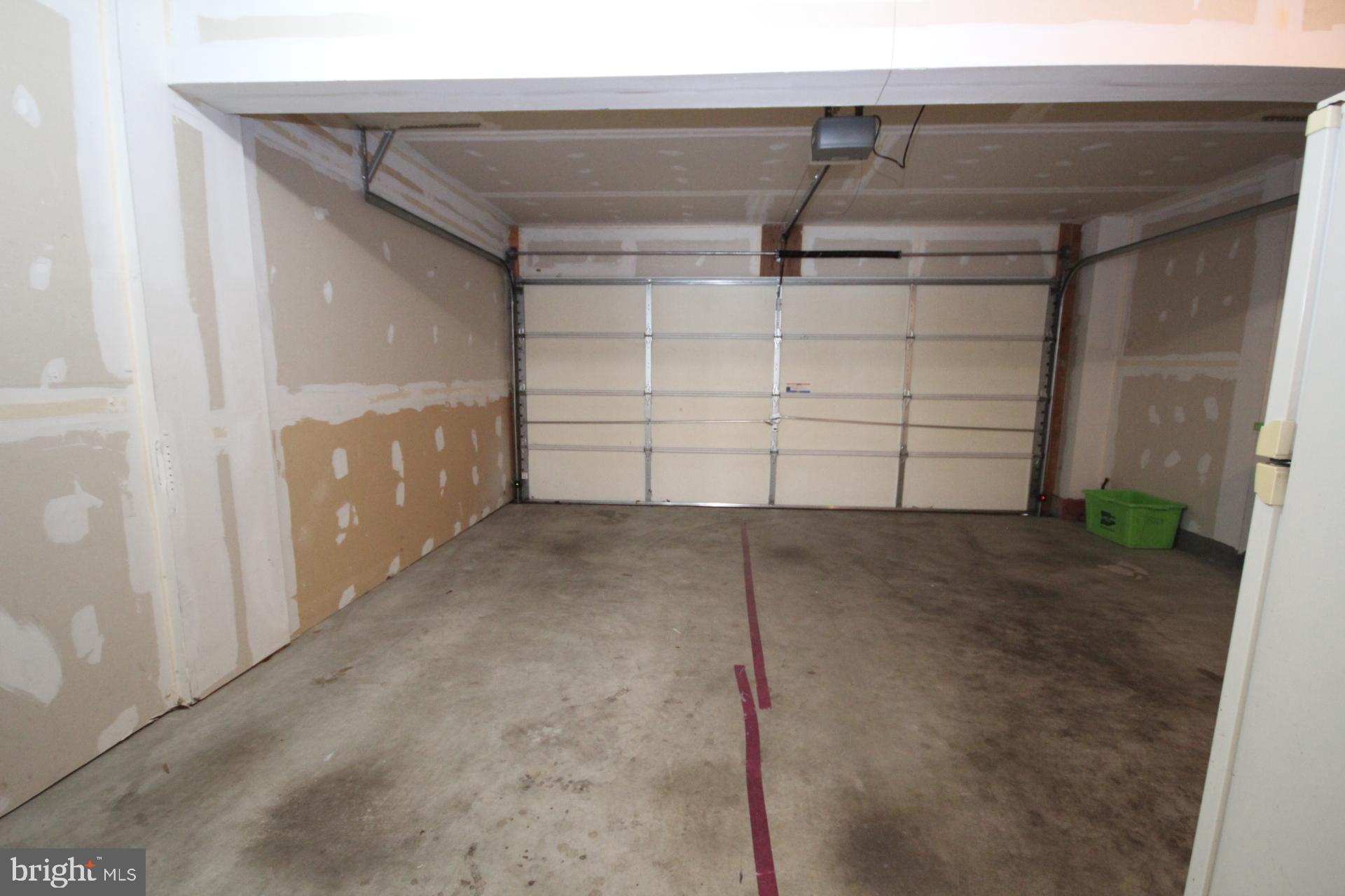 LORTON STATION - Residential Lease