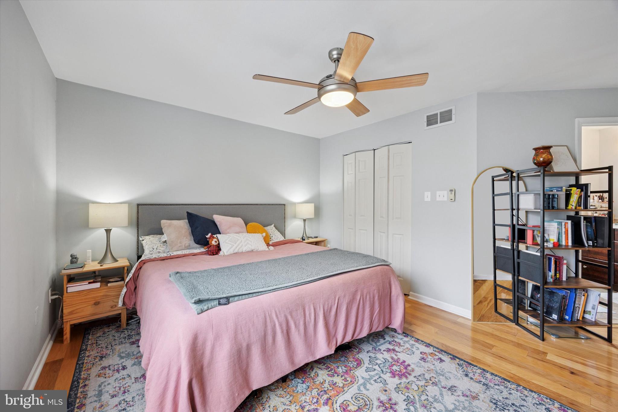 BELLA VISTA - Residential