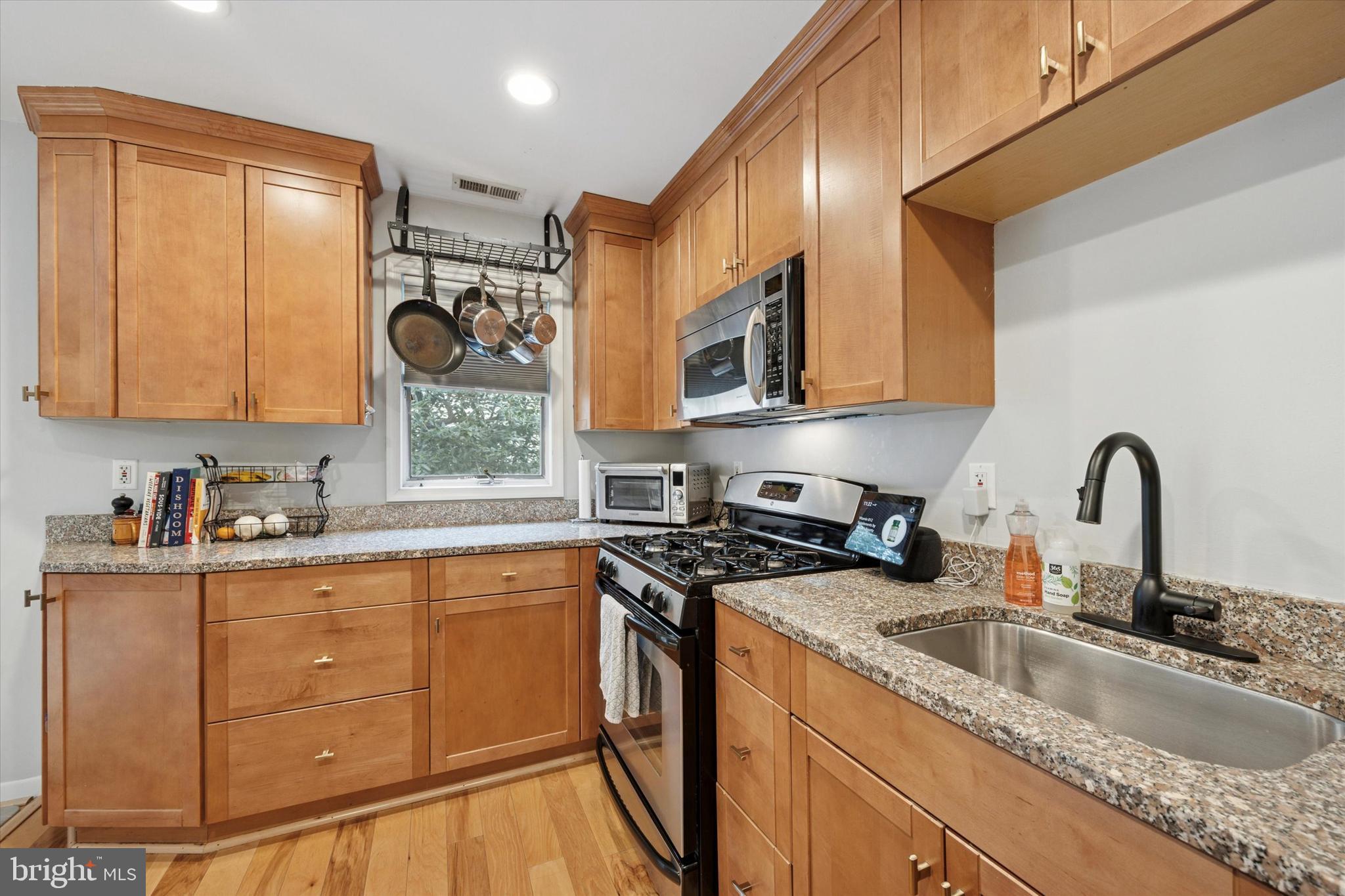 BELLA VISTA - Residential