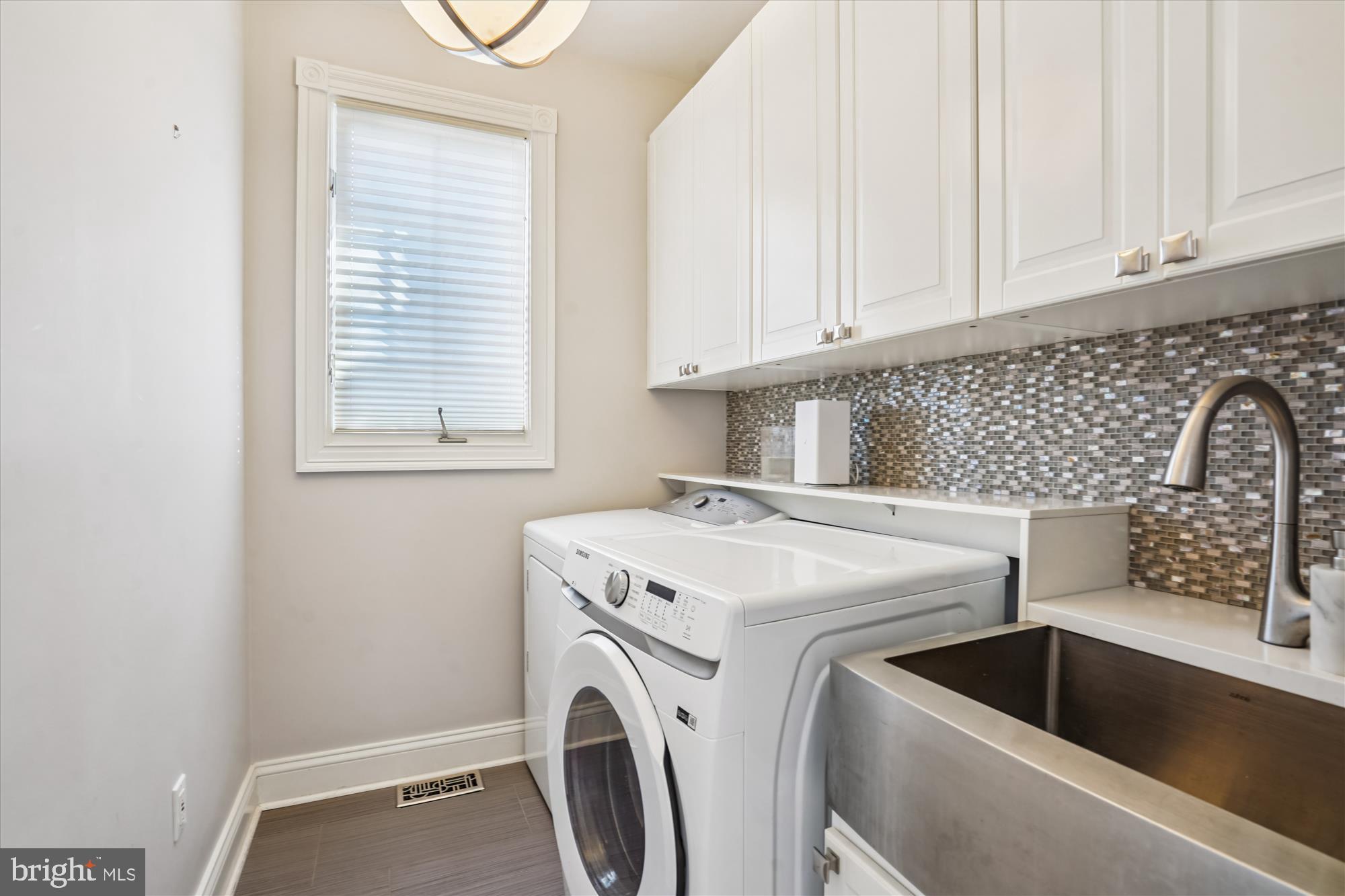 AVENEL - Residential