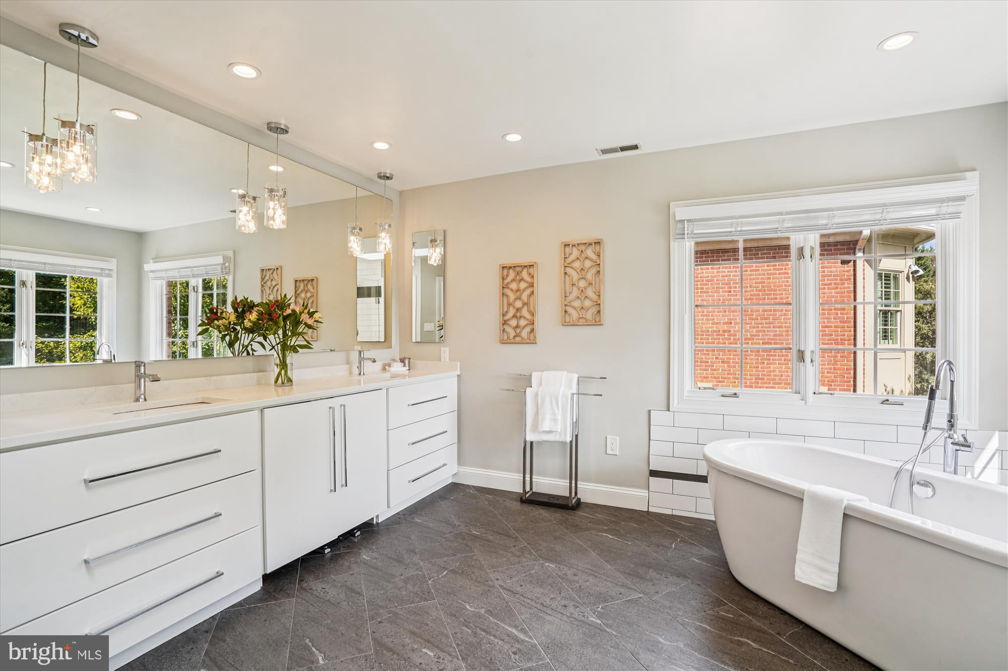 AVENEL - Residential