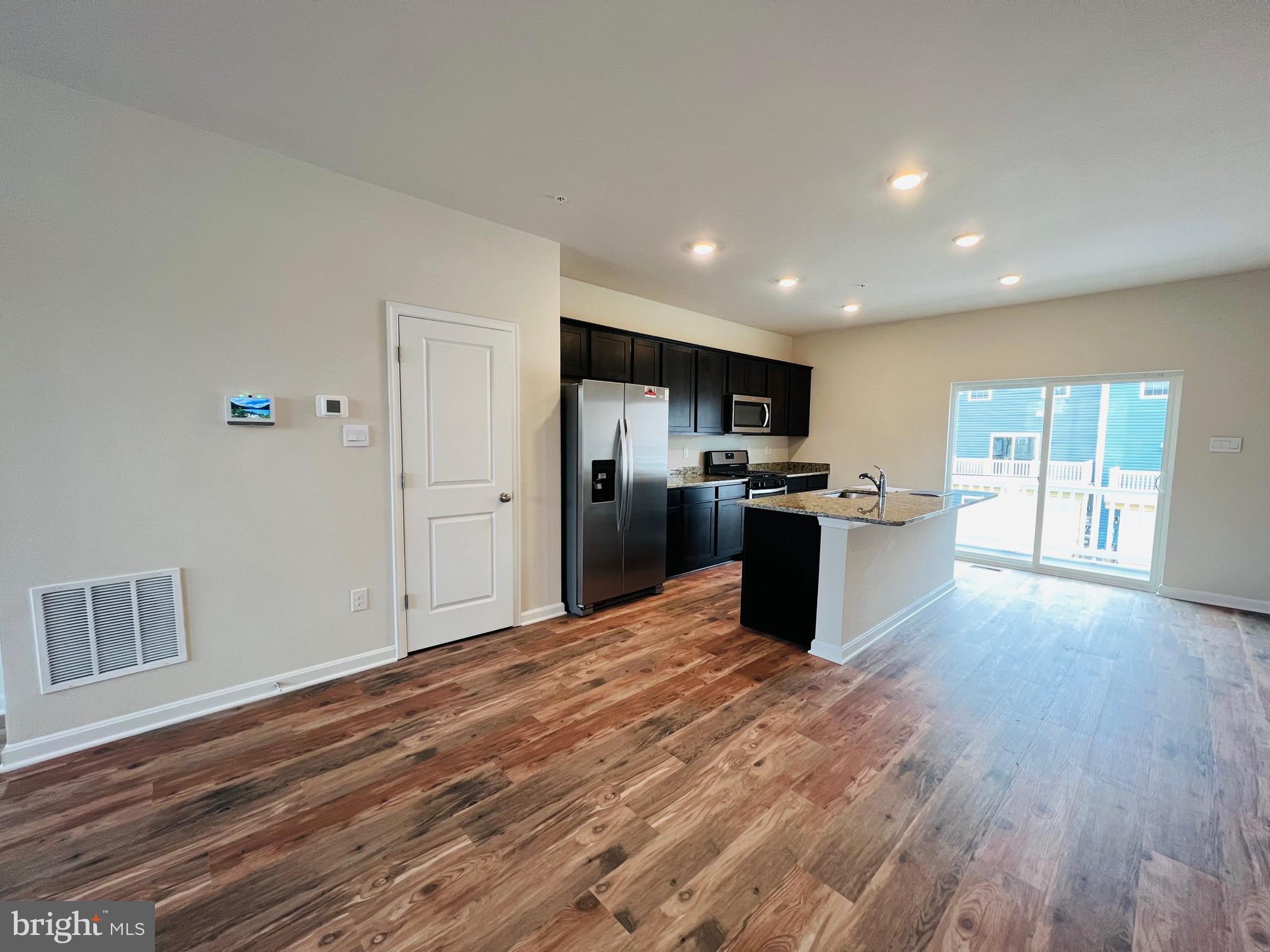 TUSCARORA CREEK - Residential Lease