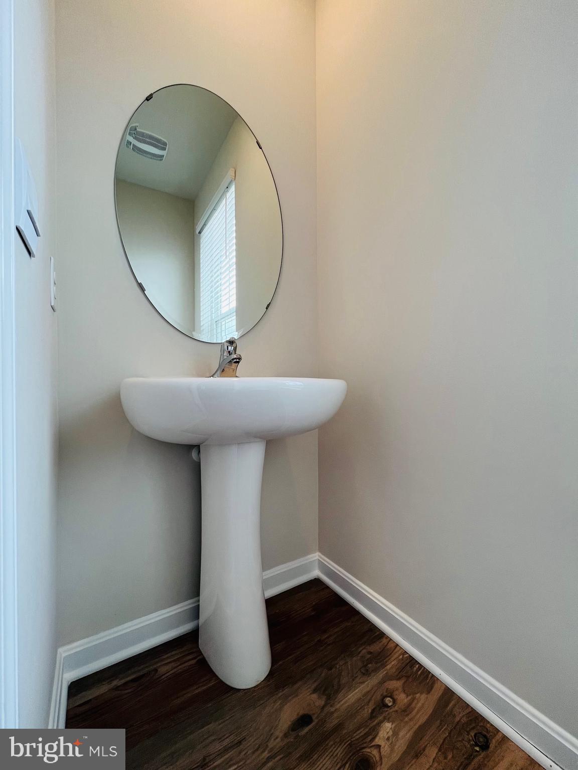 TUSCARORA CREEK - Residential Lease