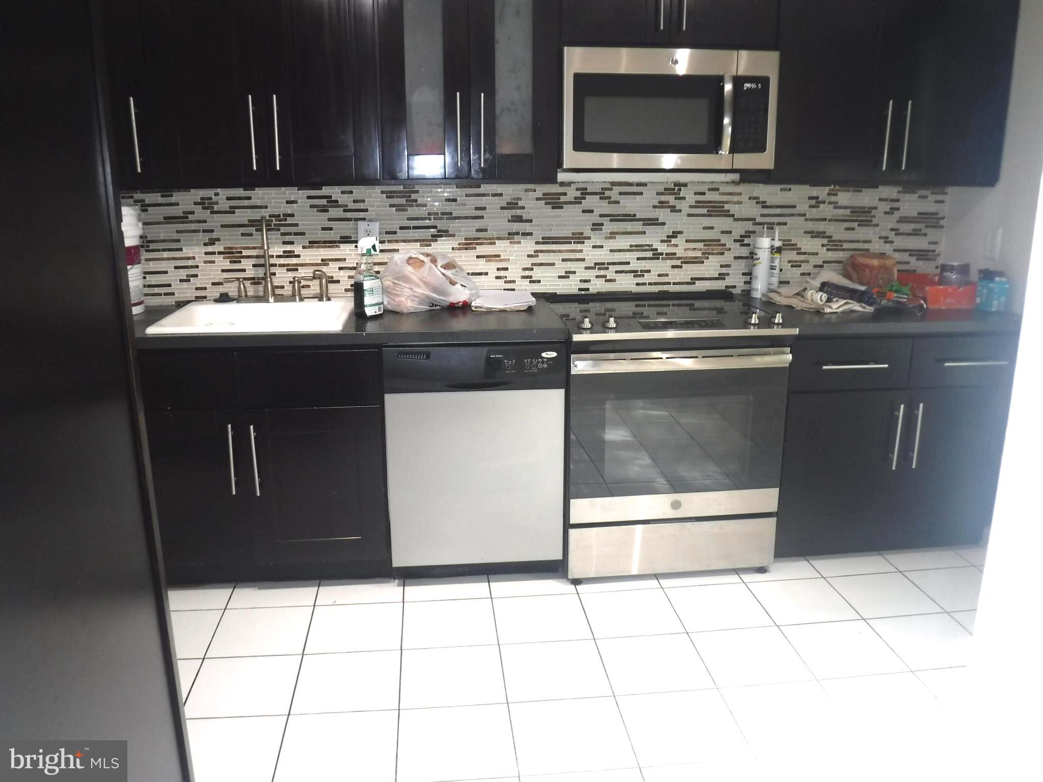 NEWINGTON STATION - Residential Lease