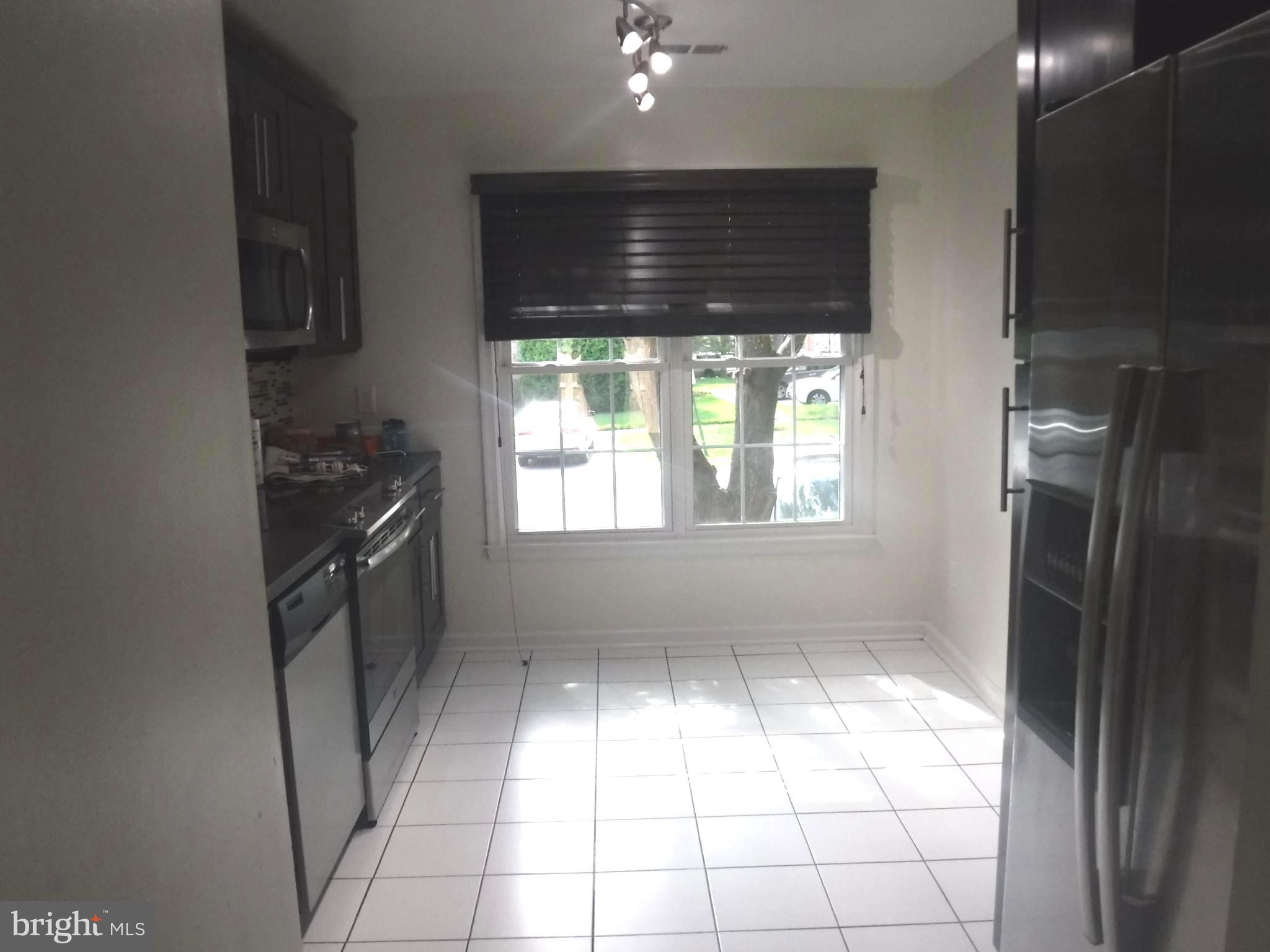 NEWINGTON STATION - Residential Lease