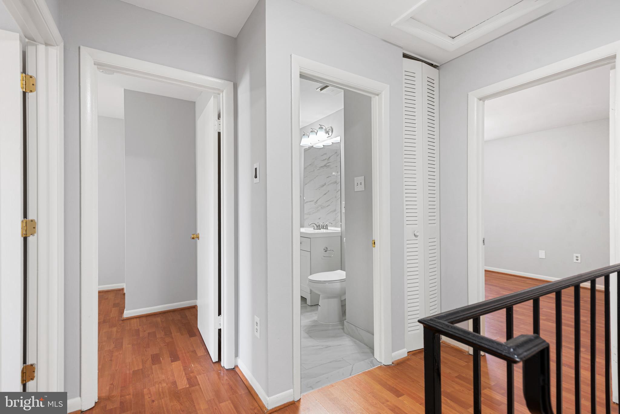 GLASSMANOR - Residential