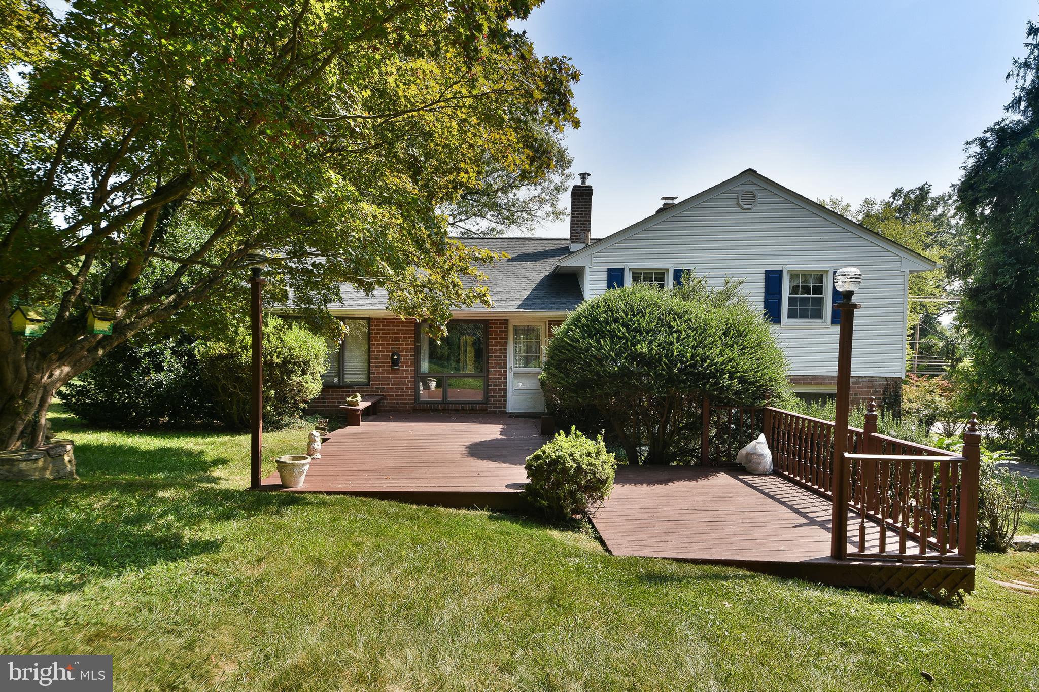 MEADOWBROOK - Residential