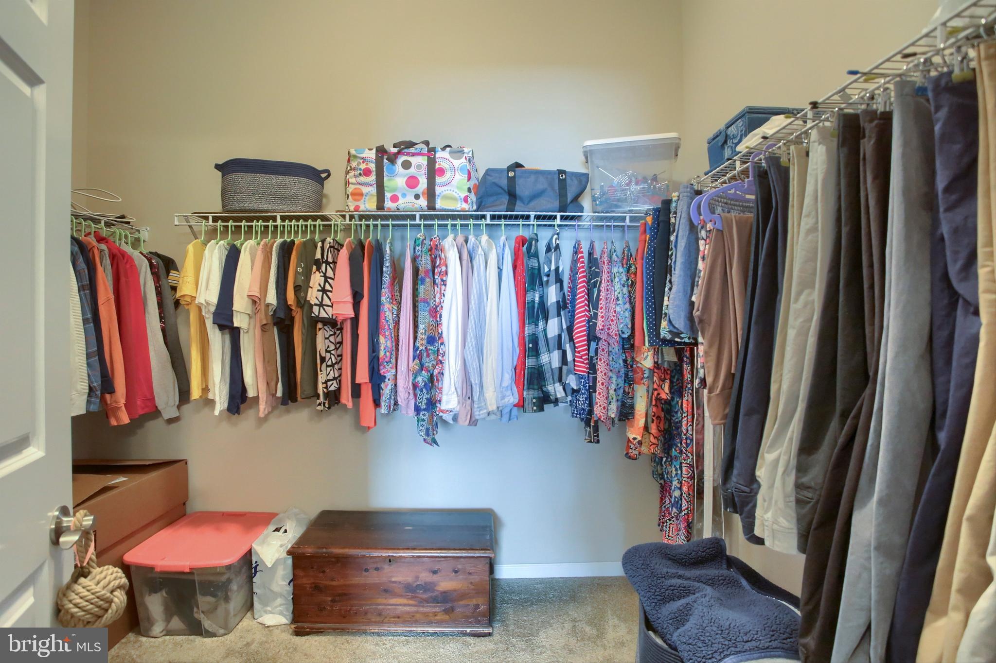 THE MANORS - Residential