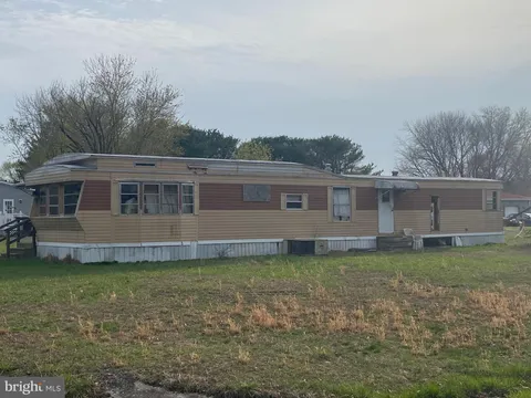 27824 Park Lane, Laurel, DE MLS: DESU2082884