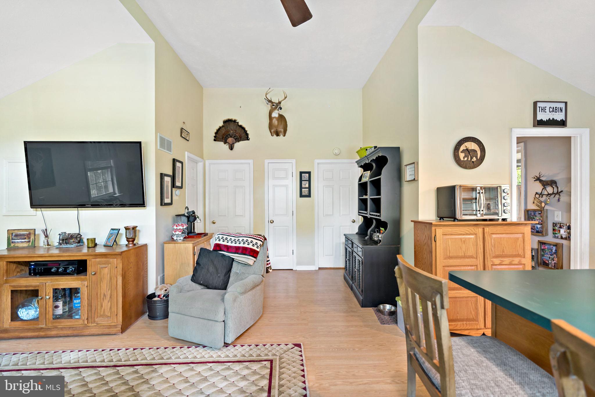 POTOMAC FOREST ESTATES - Residential