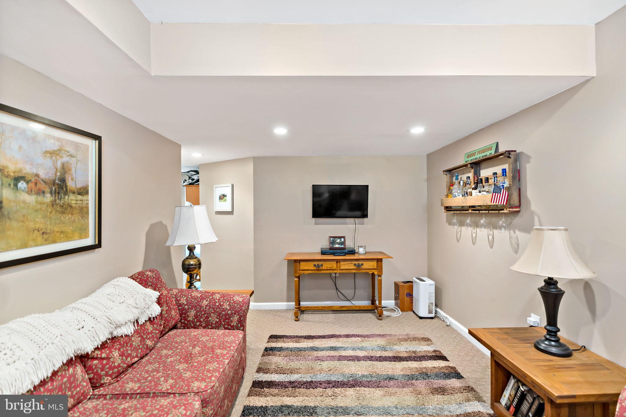 POTOMAC FOREST ESTATES - Residential