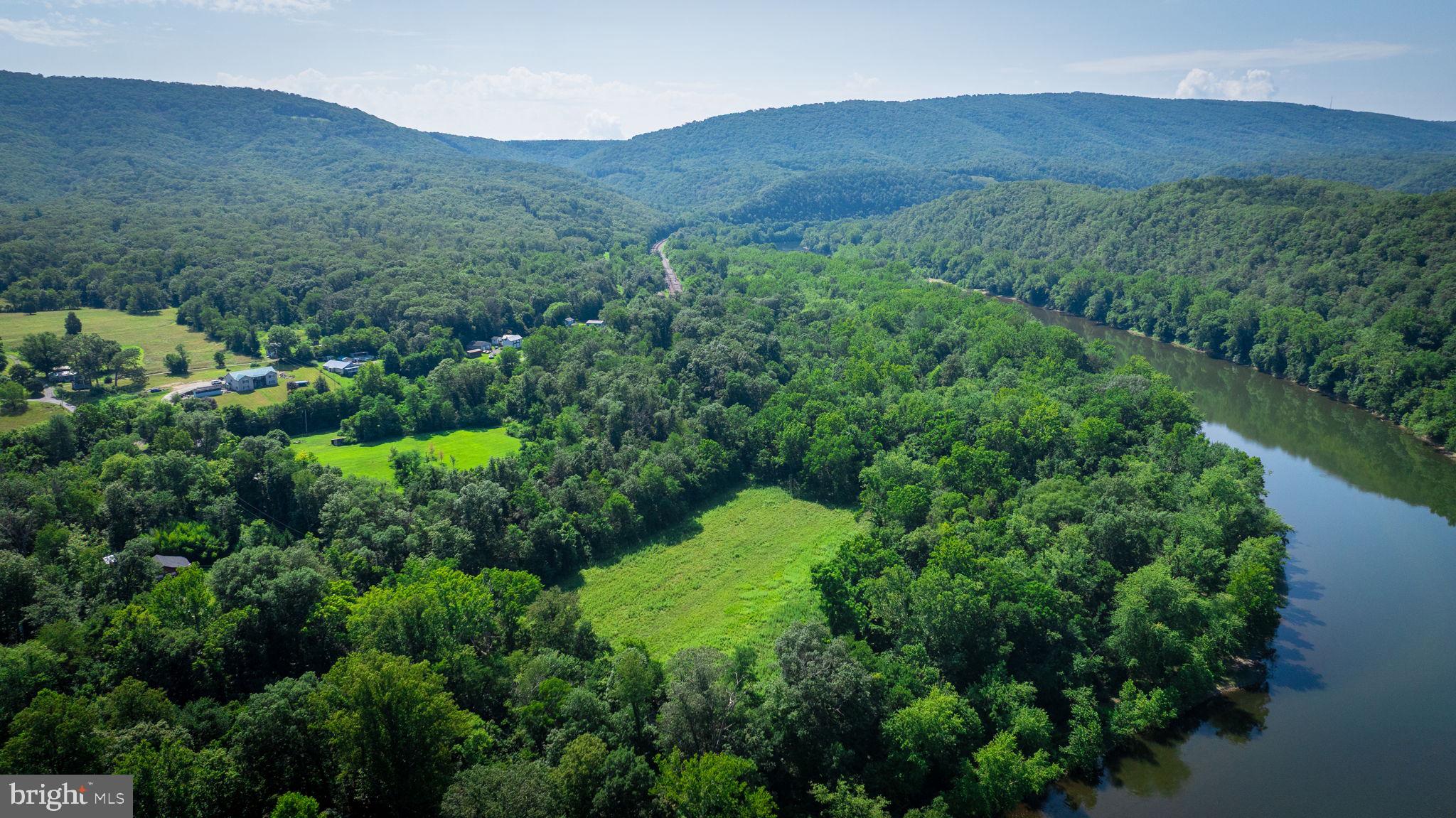 POTOMAC FOREST ESTATES - Residential