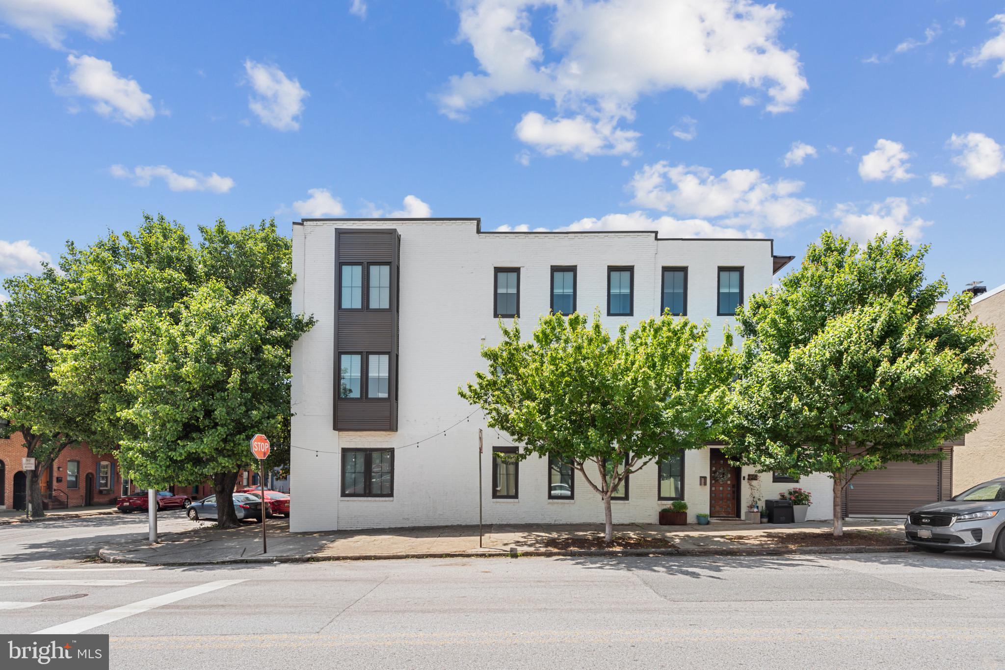 3142 ELLIOTT STREET